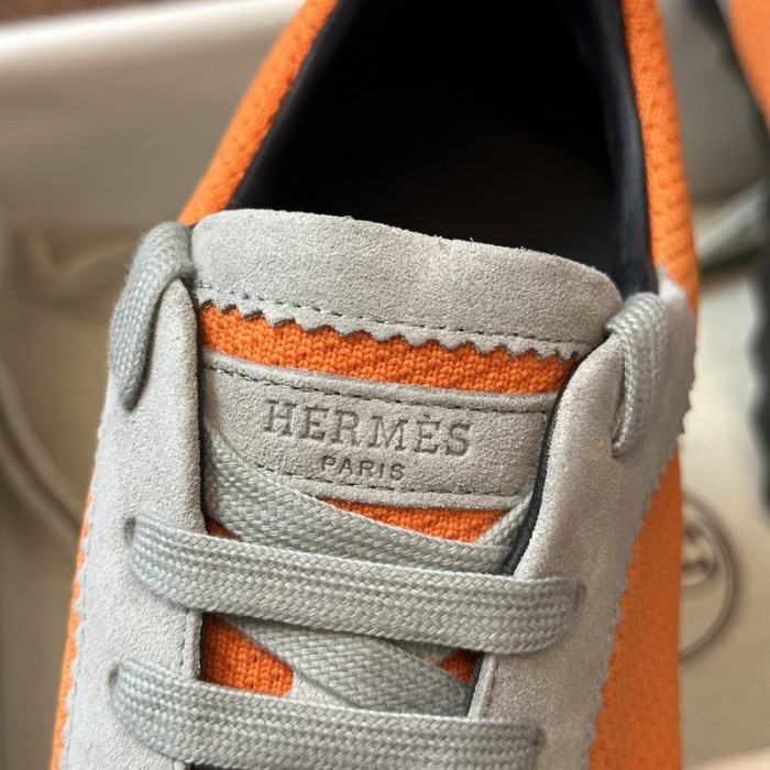 H**me5 snekaers hm029