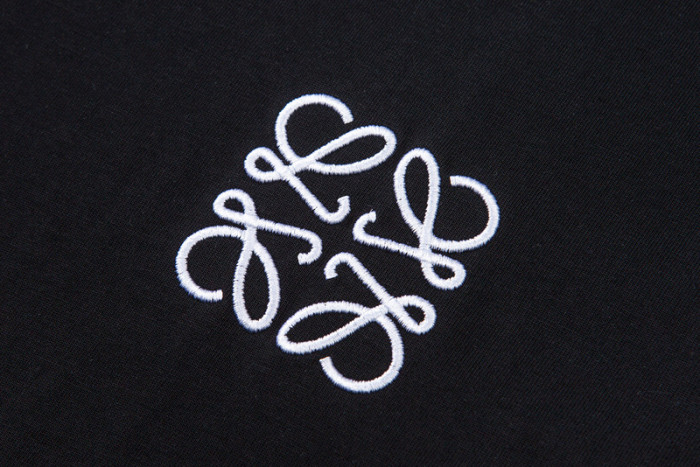 L0ew* t-shirt lw13