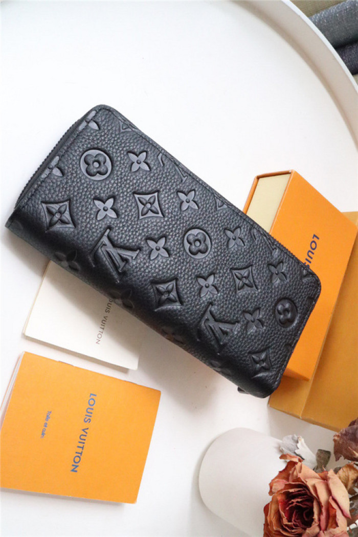 L&V WALLET WA08