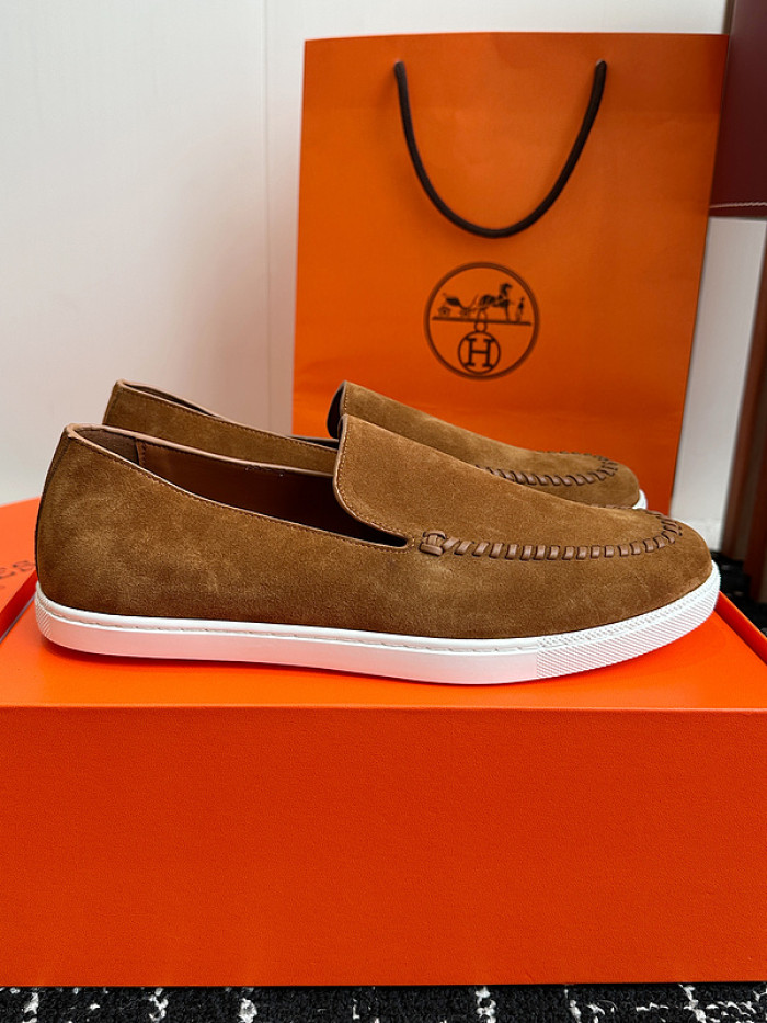 H**me5 loafers hm074