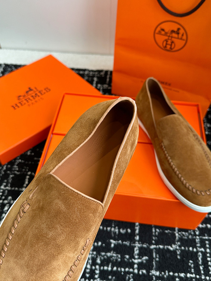 H**me5 loafers hm074
