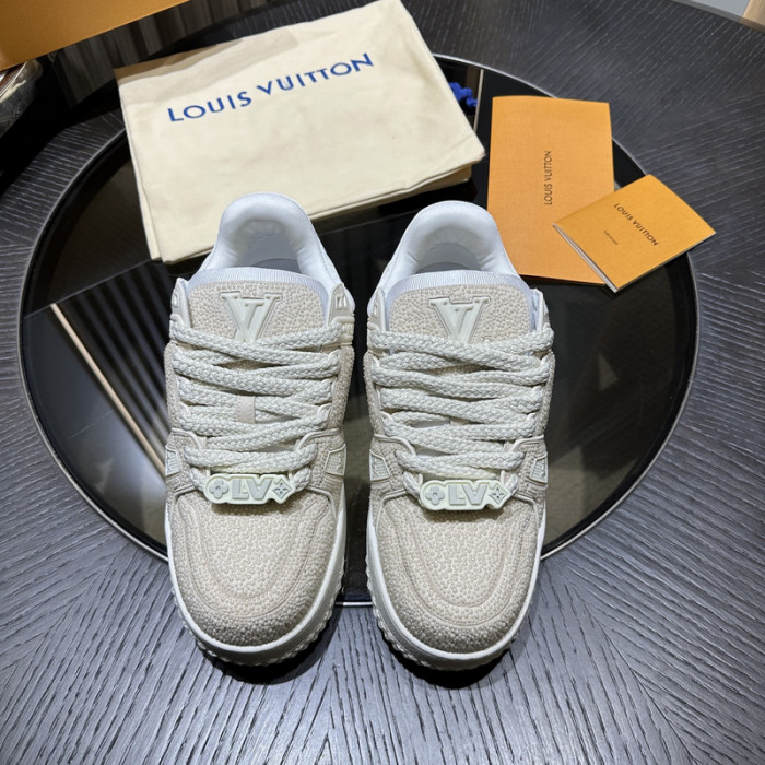 LV snekaers L0000545