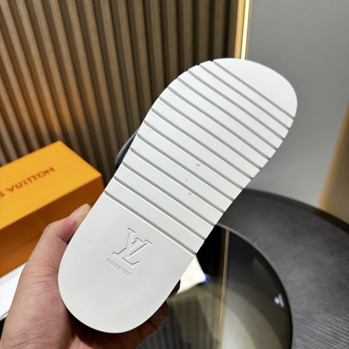 L&V sandal 172