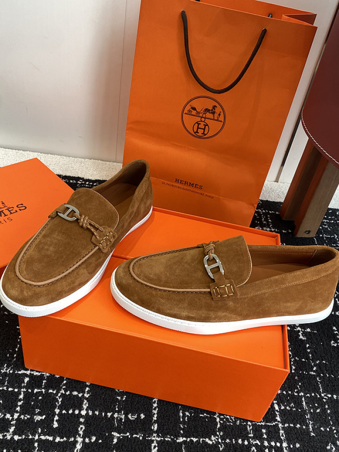 H**me5 loafers hm082