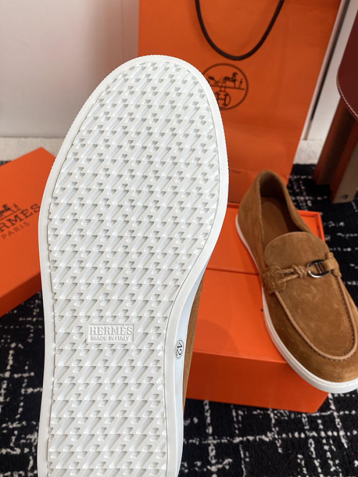 H**me5 loafers hm082