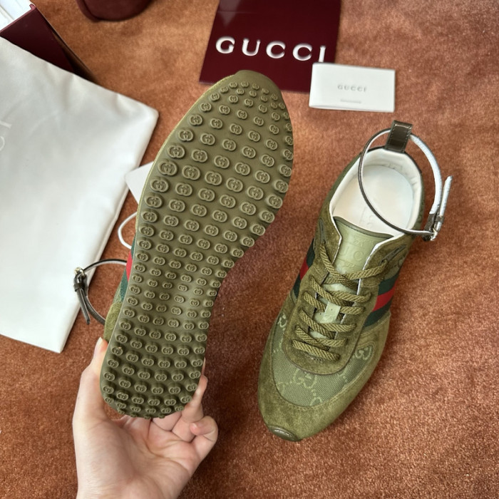 G*u*i* sneaker gc195