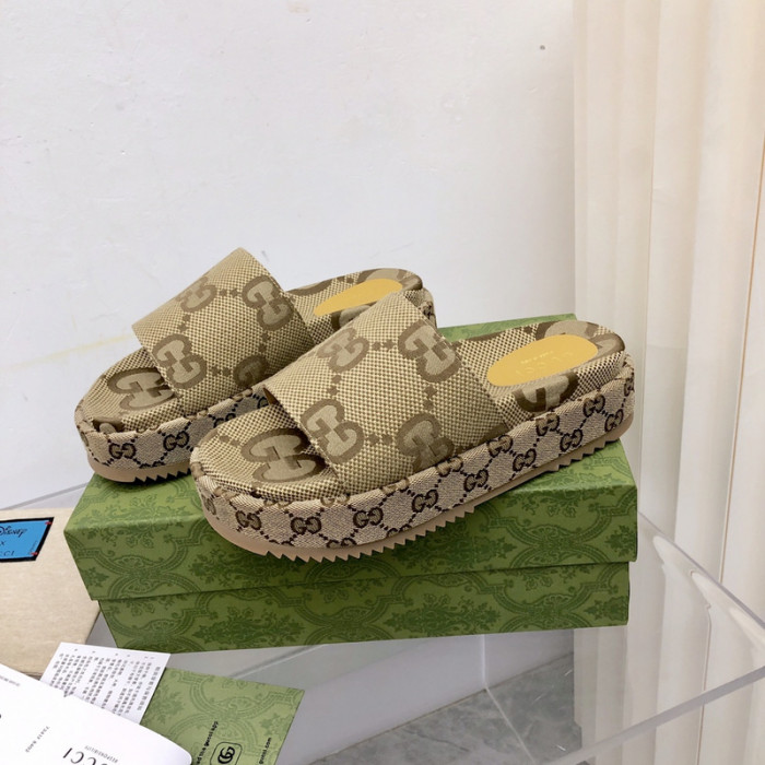 G*u*i* sandal143
