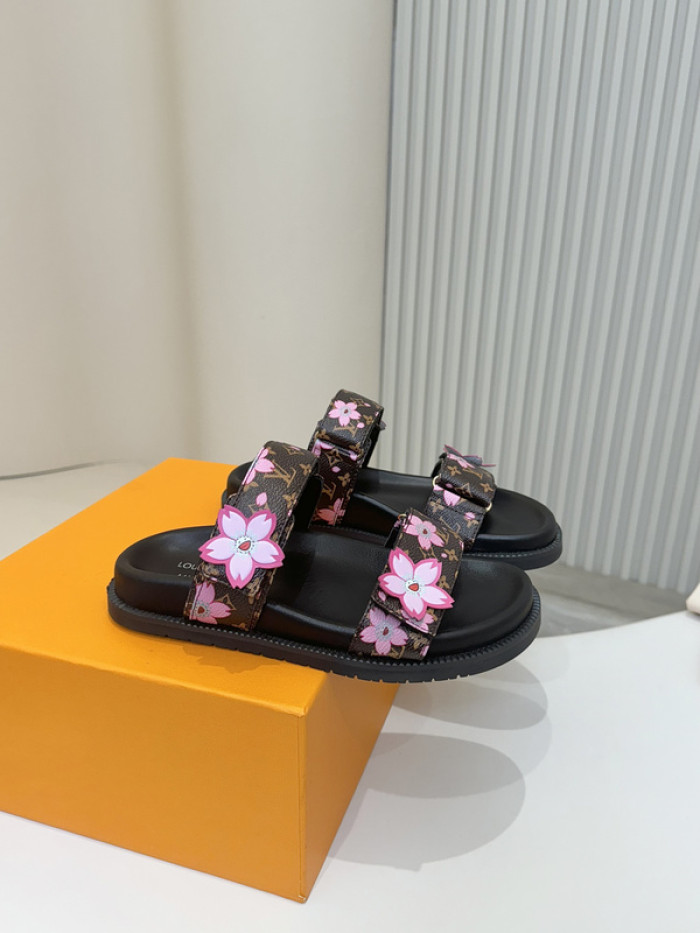 L&V sandal 180