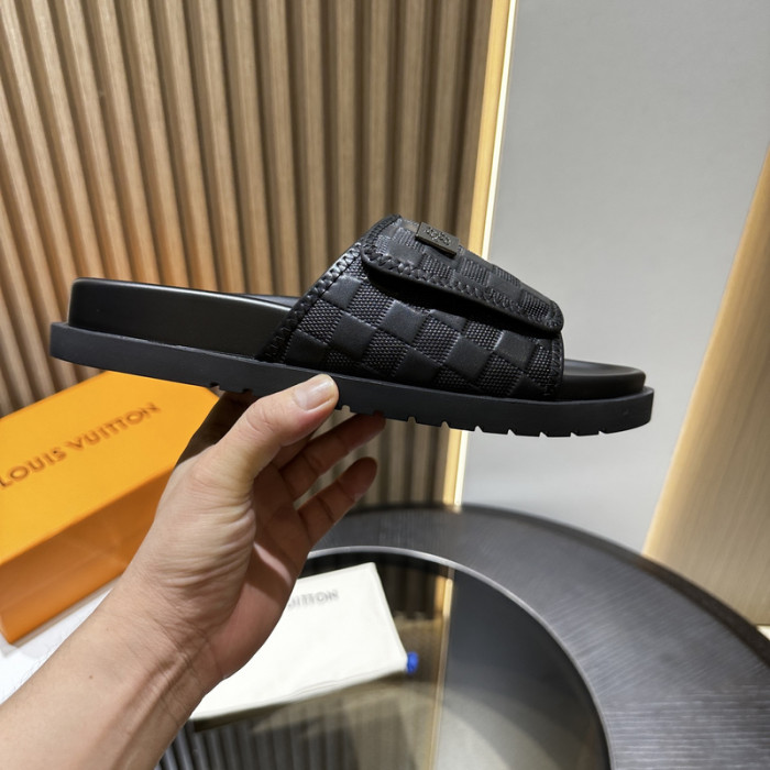 L&V sandal 185