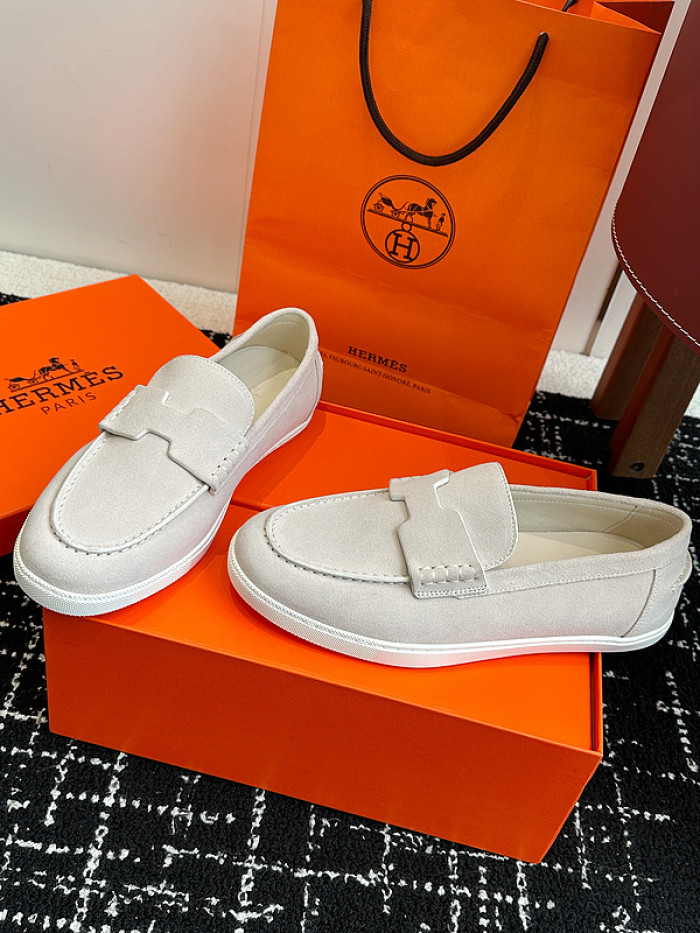 H**me5 loafers hm077