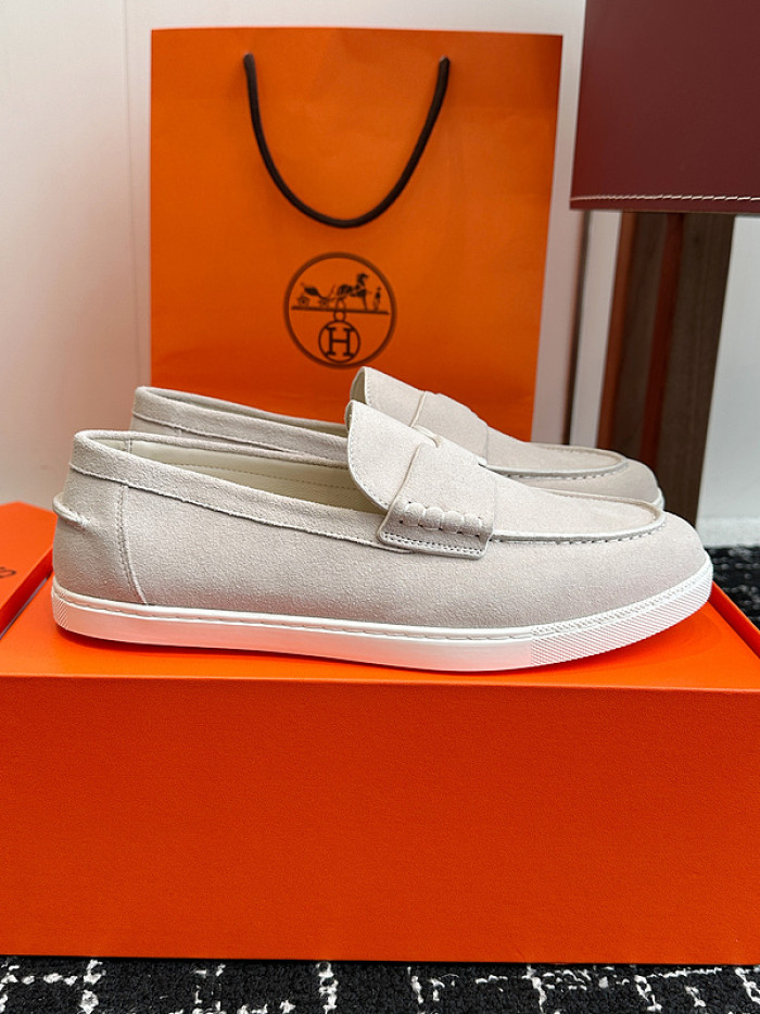 H**me5 loafers hm077