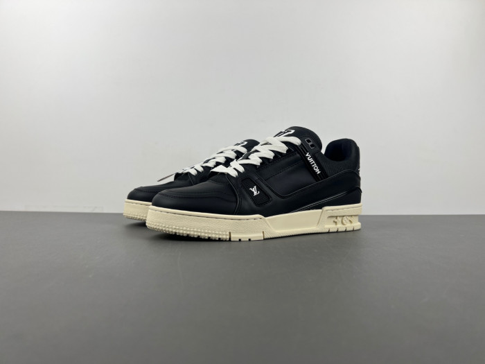 LV snekaers L0000534