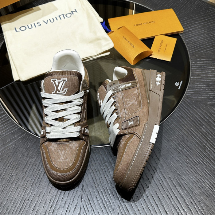 LV snekaers L0000565