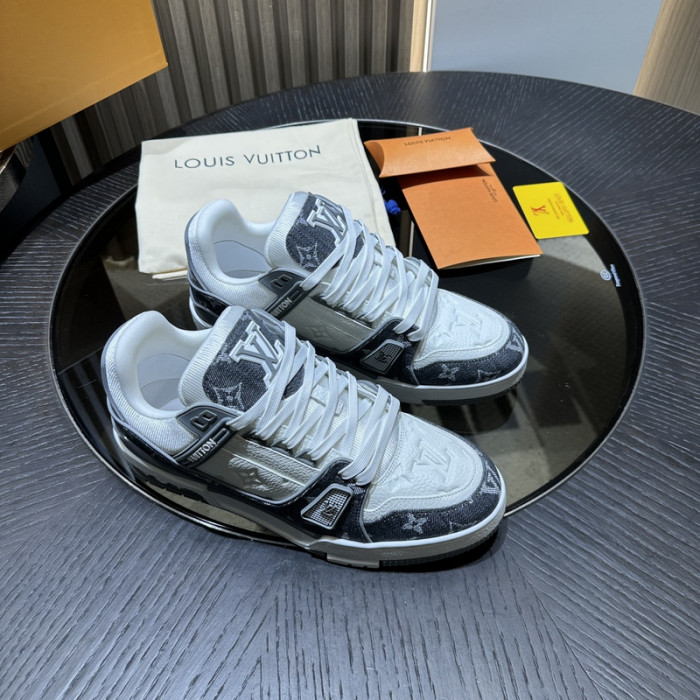 LV snekaers L0000441