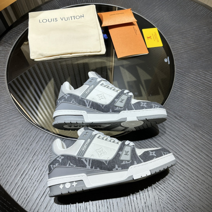 LV snekaers L0000441