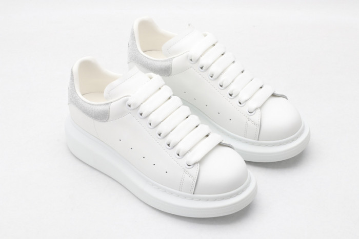 A1exa*der mcq110