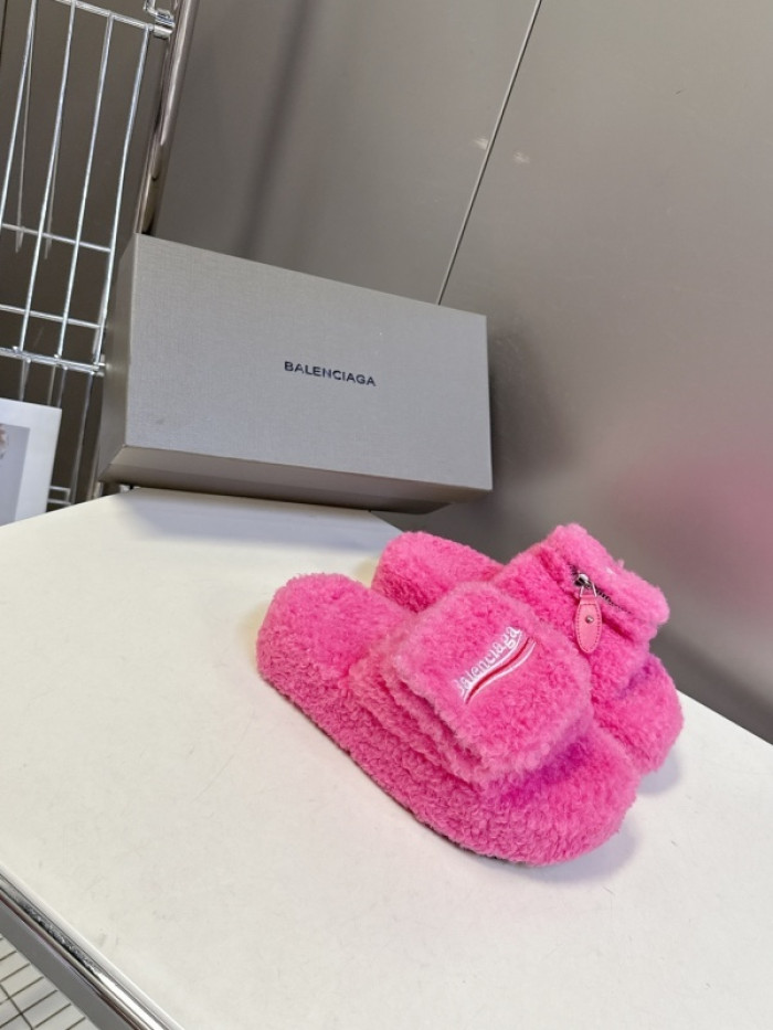 Balenciag* Sandal BS88