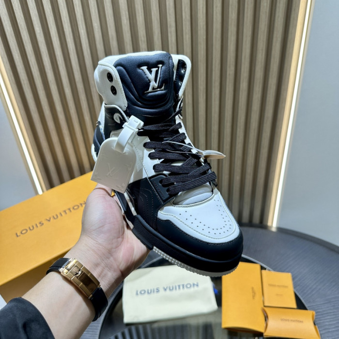 LV snekaers L0000470