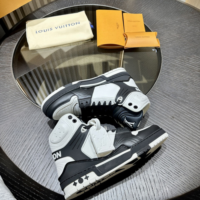 LV snekaers L0000470