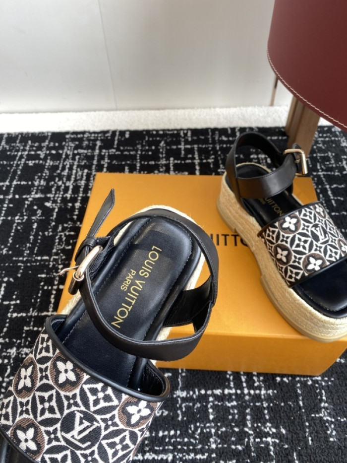 L&V sandal 234