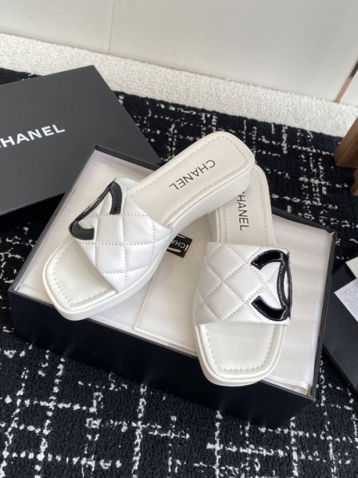 Chane* Sandal CS24
