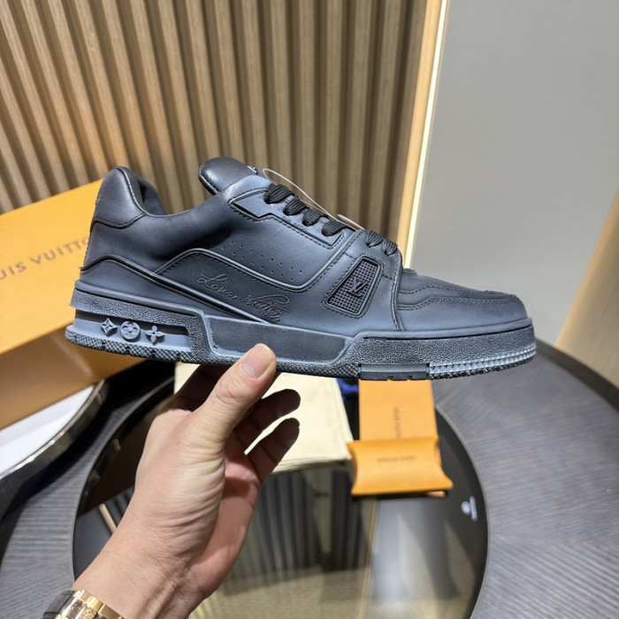 LV snekaers L0000493
