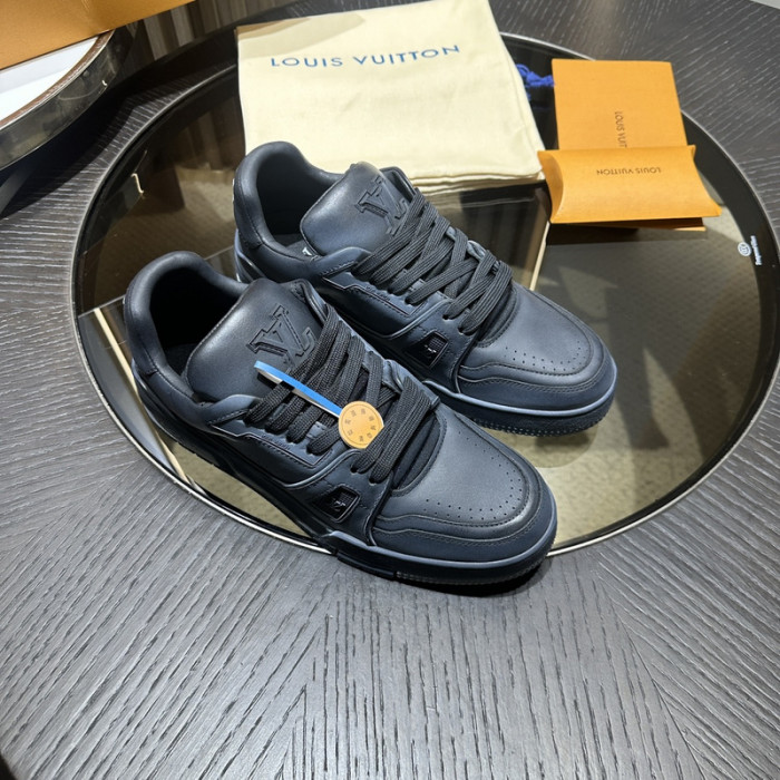 LV snekaers L0000493
