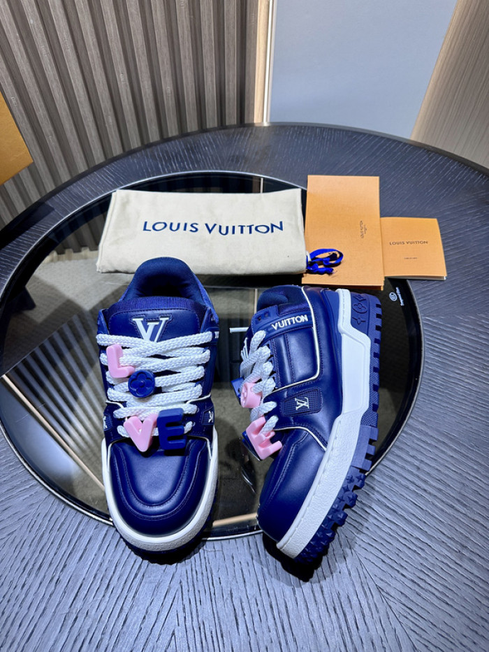 LV snekaers L0000360