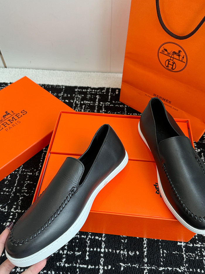 H**me5 loafers hm068