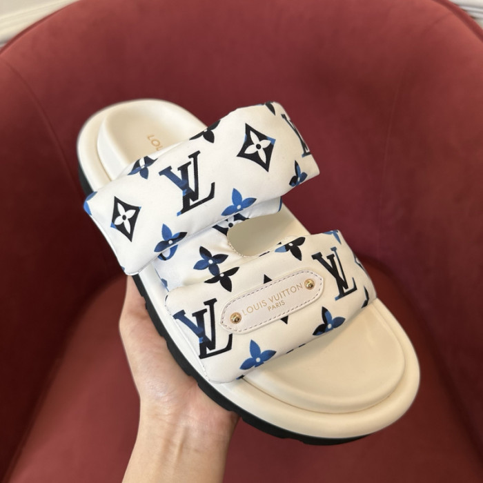 L&V sandal 138