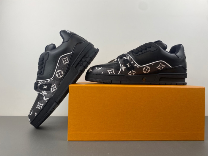 LV snekaers L0000560
