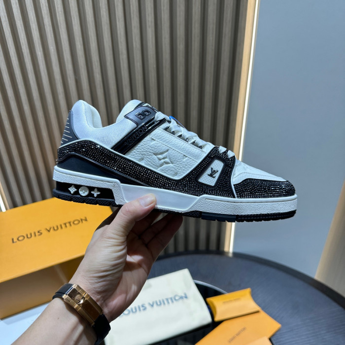 LV snekaers L0000524