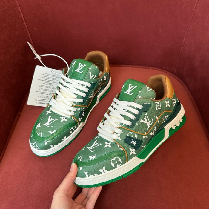 LV snekaers L0000503