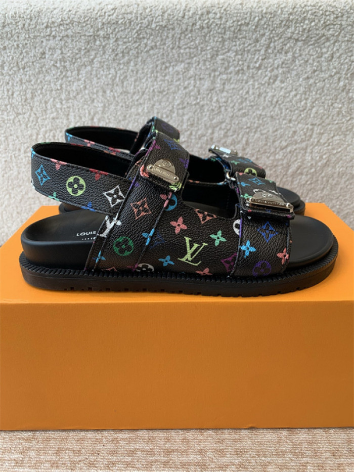 L&V sandal 206