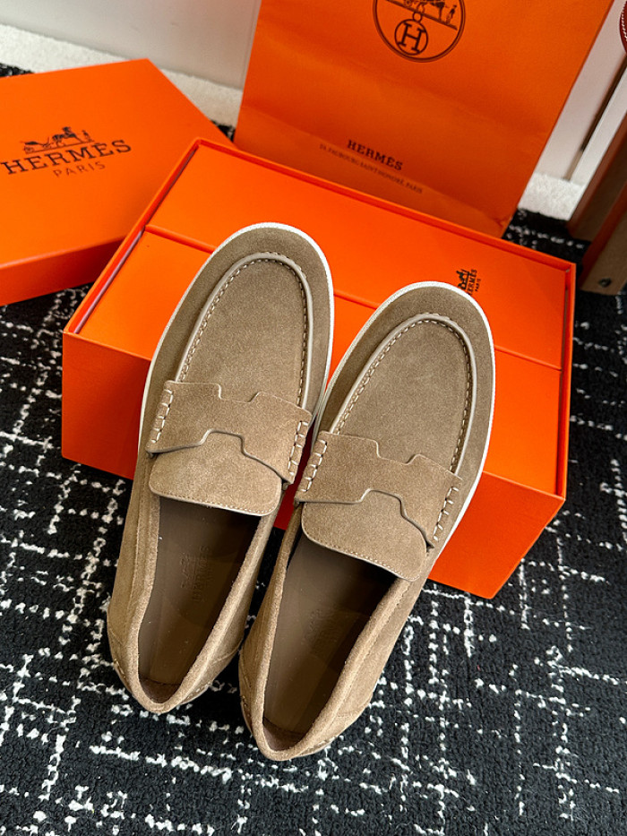H**me5 loafers hm075