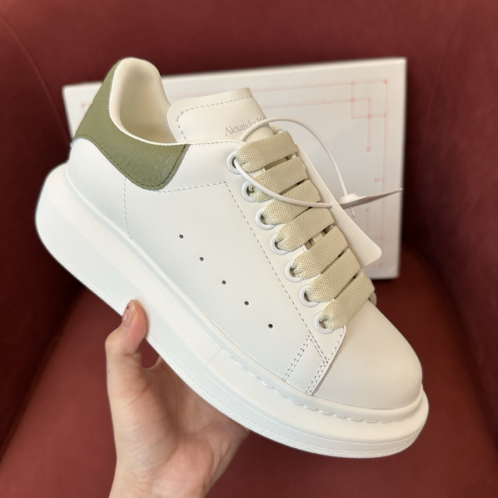A1exa*der mcq198