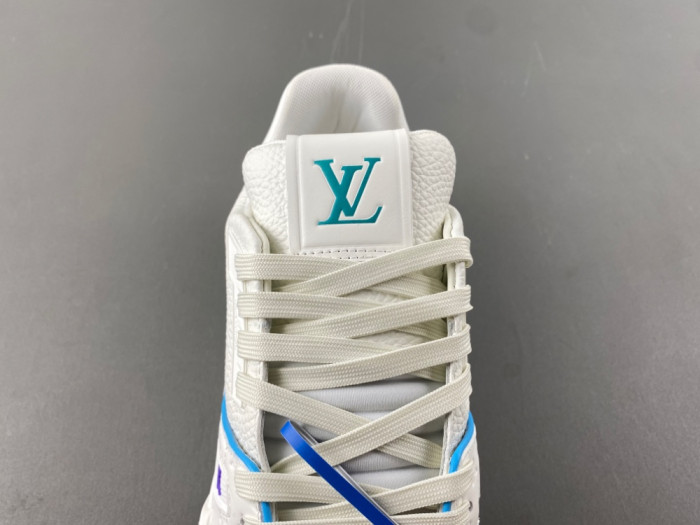 LV snekaers L0000639