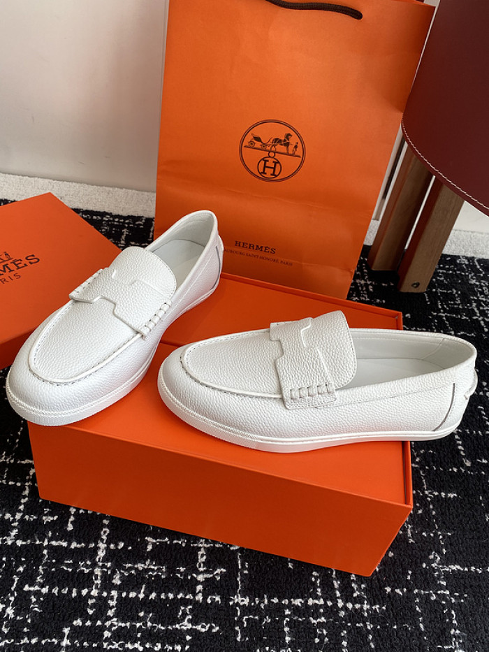 H**me5 loafers hm093