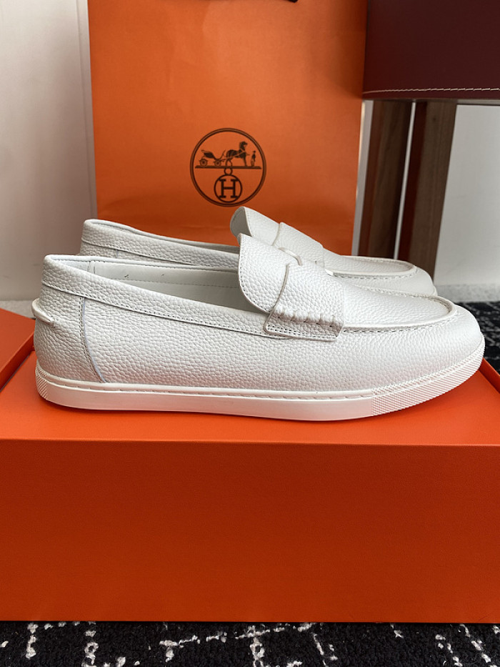 H**me5 loafers hm093