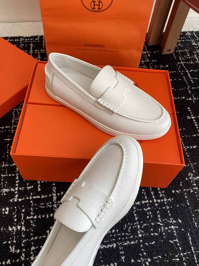 H**me5 loafers hm093