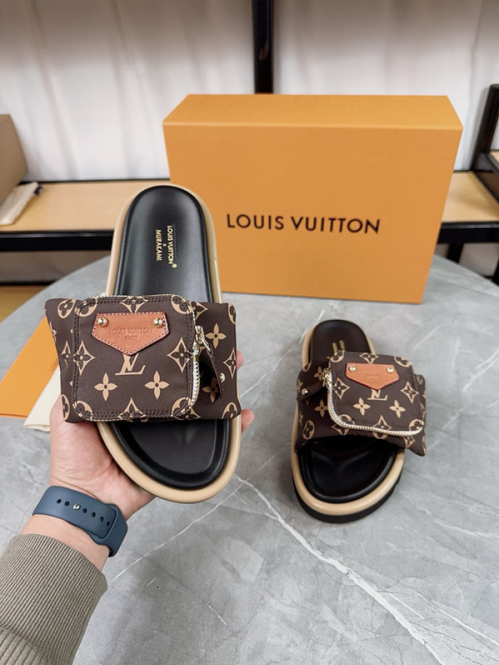 L&V sandal 179