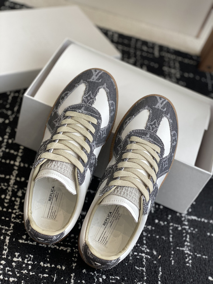 ma1s0n Marg*e1a calfskin s57ws0295