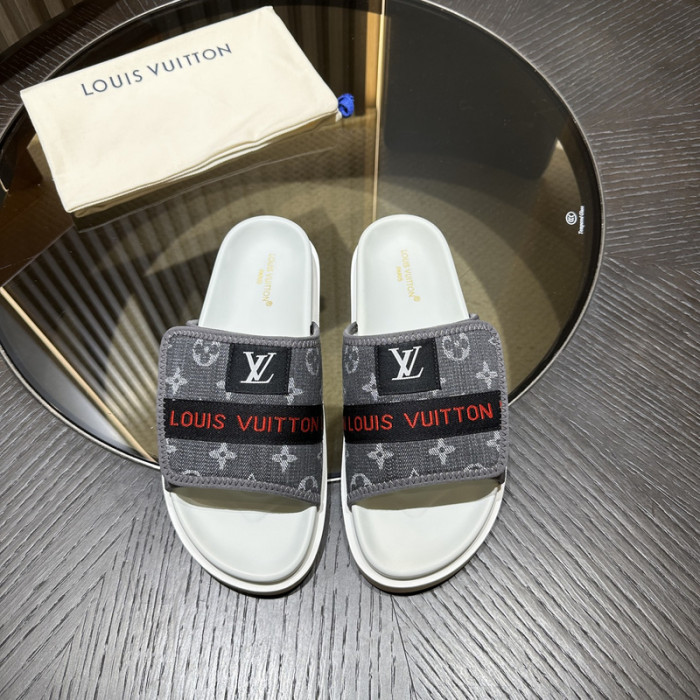 L&V sandal 199