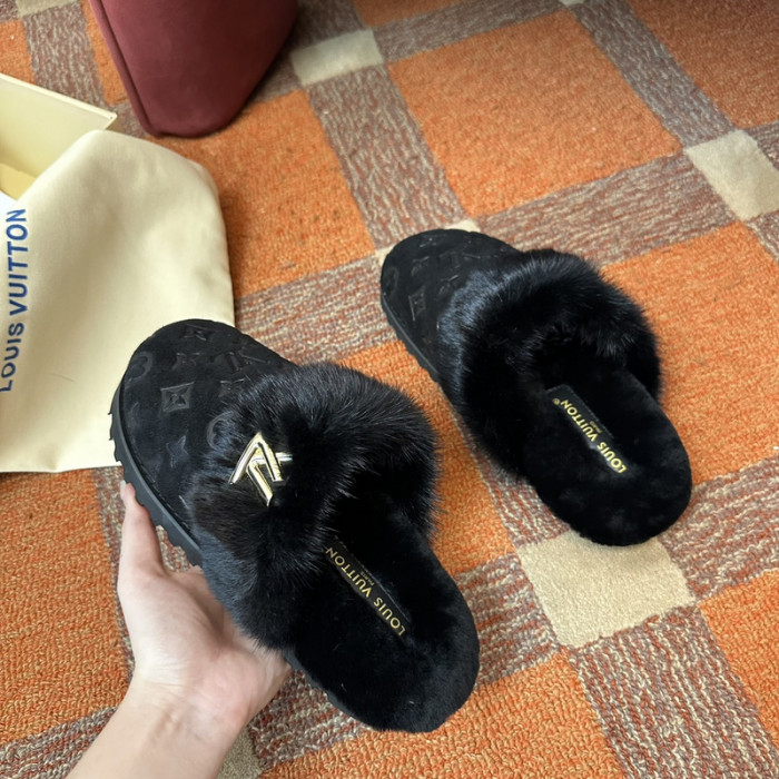 L&V sandal 114