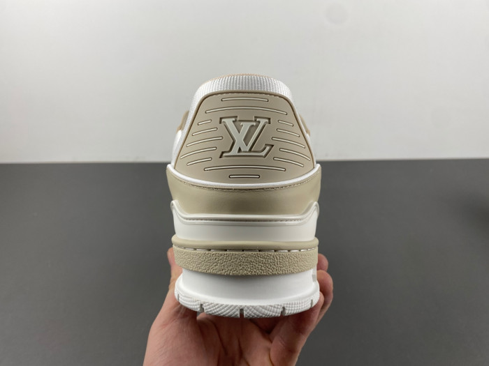 LV snekaers L0000532