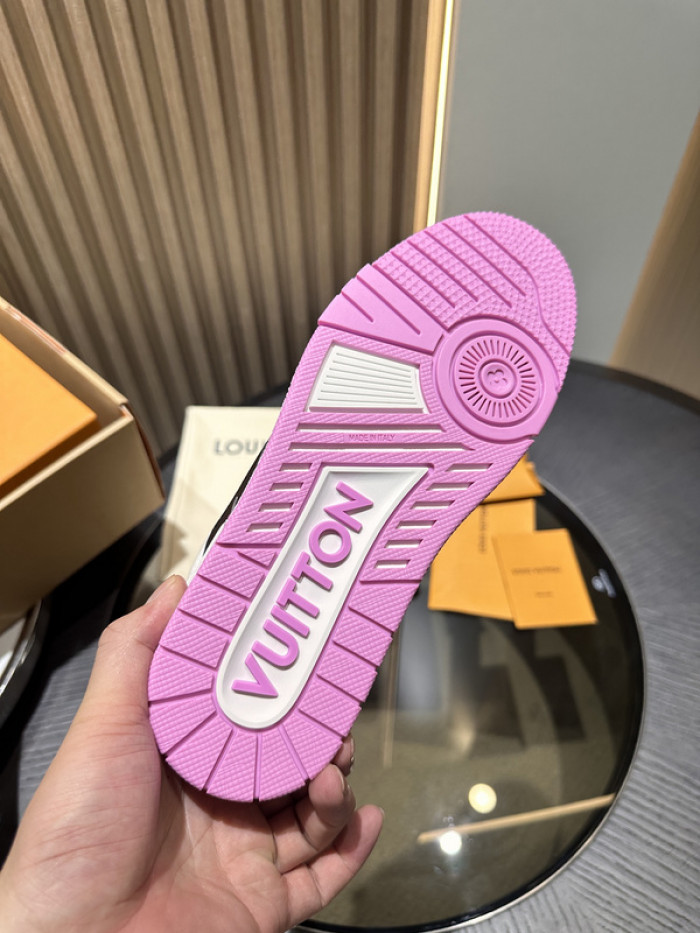 LV snekaers L0000377