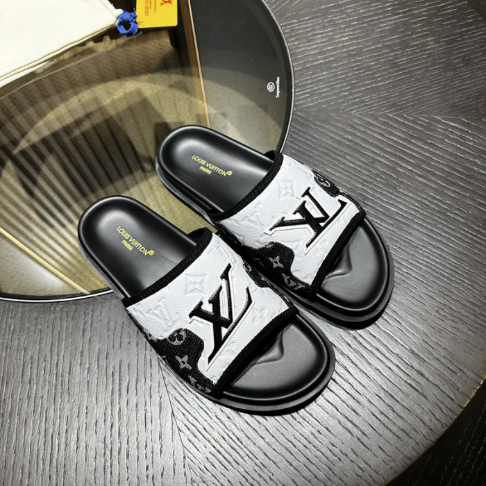 L&V sandal 169