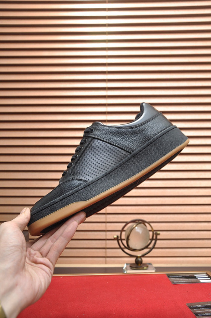 Y51 sneakers ys018
