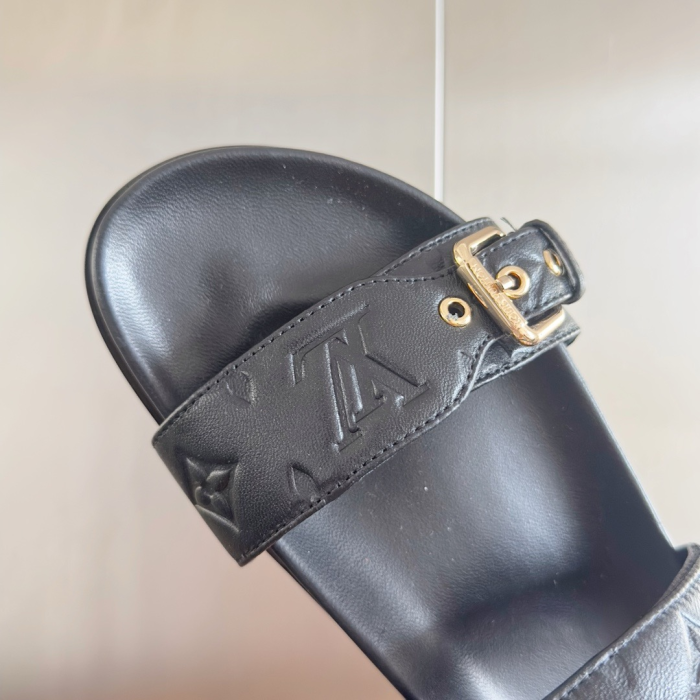 L&V sandal 162