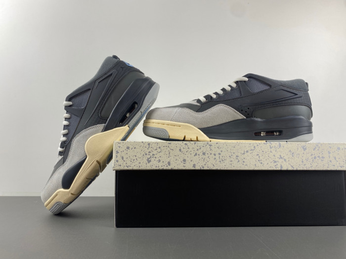 Air Jordan 4 RM Iron Grey FQ7938-002